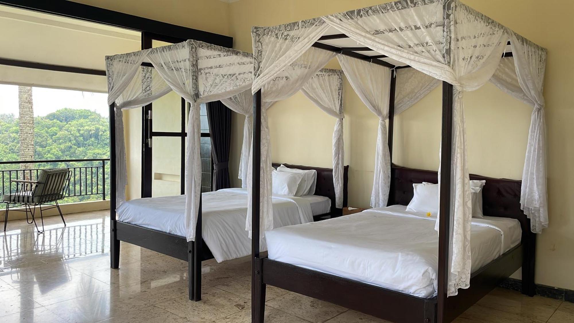 Domisili Ijen Cliff By Fays Hospitality Hotel Banyuwangi  Exterior photo